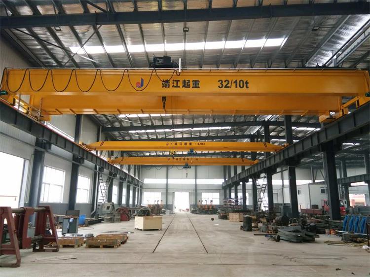 靖起 QD32-10T雙梁橋式起重機(jī).jpg