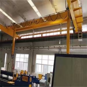 智能起重機.jpg